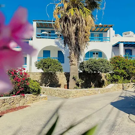 Stylish 2 Bd Escape With Patio At Ornos (Mykonos)
